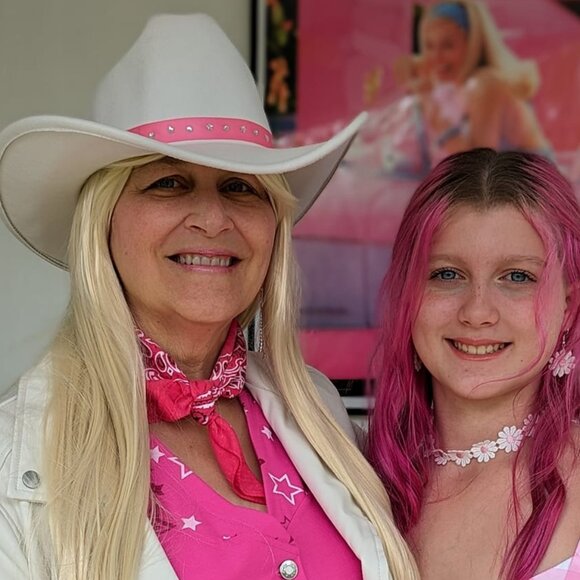 Meet your Posher, Pamela - Picture 3 of 6